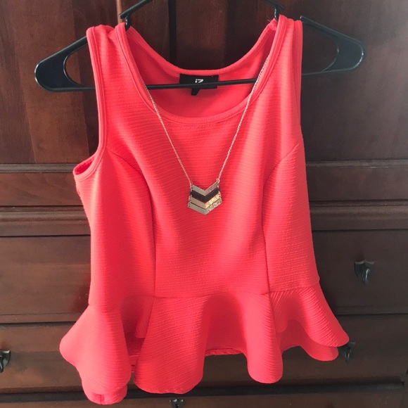 Tank top - Picture 2 of 3